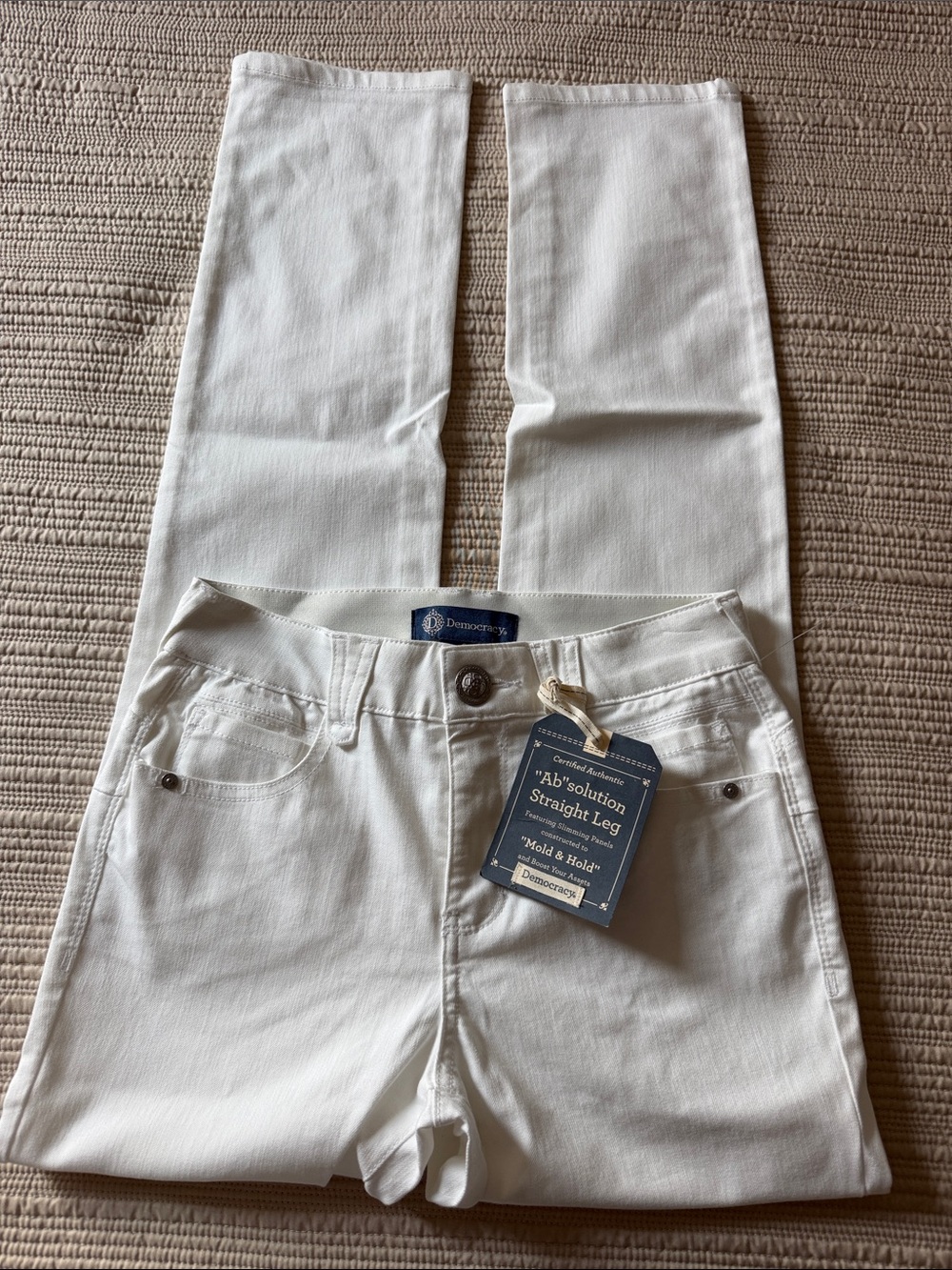 Democracy Ab solution Straight-Leg Jeans in White | Sz 2 - Picture 1 of 6